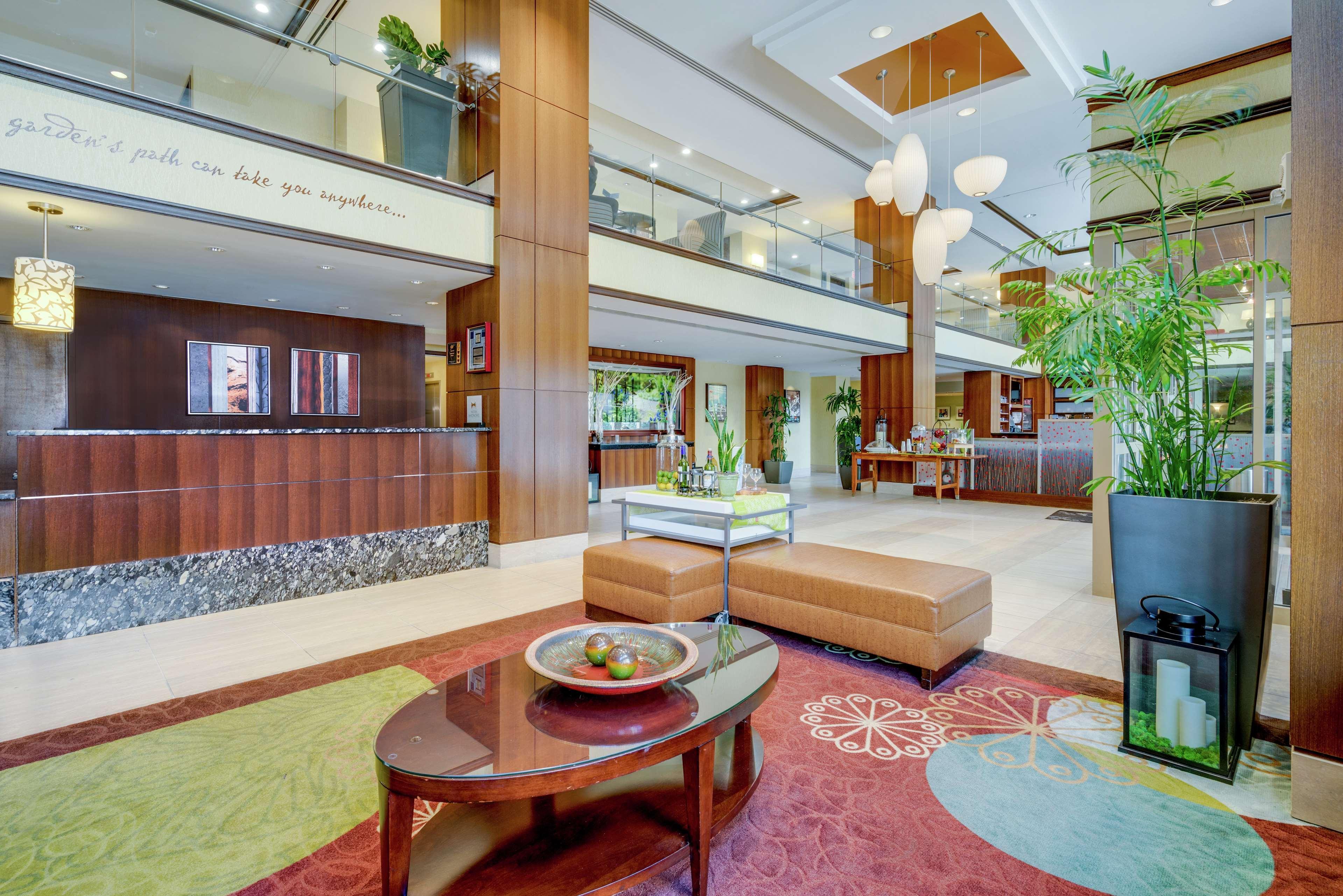 Hilton Garden Inn Bethesda Downtown Ngoại thất bức ảnh